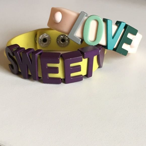 Vntg bcbgeneration Rubber Affirmation Bracelets - Picture 2 of 7